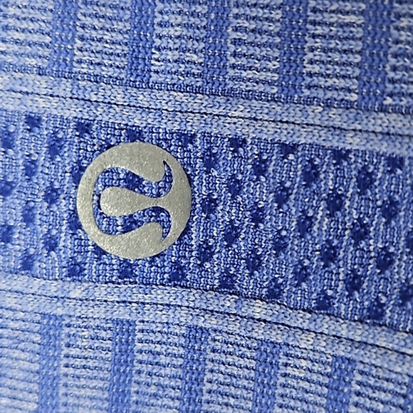 Lululemon blue stripe short sleeve logo shirt-8 - Picture 4 of 7